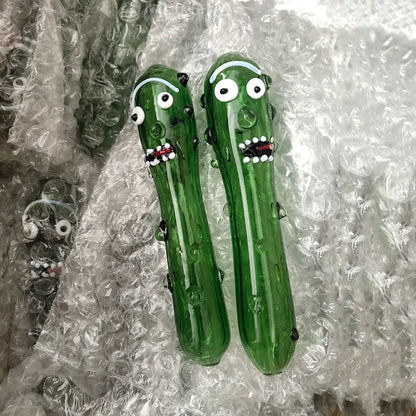 Cucumber shaped glass pipe cj