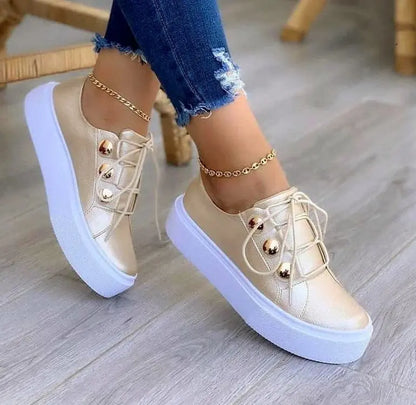 Lace-up Flats Sneakers Women Rivet Casual Shoes cj