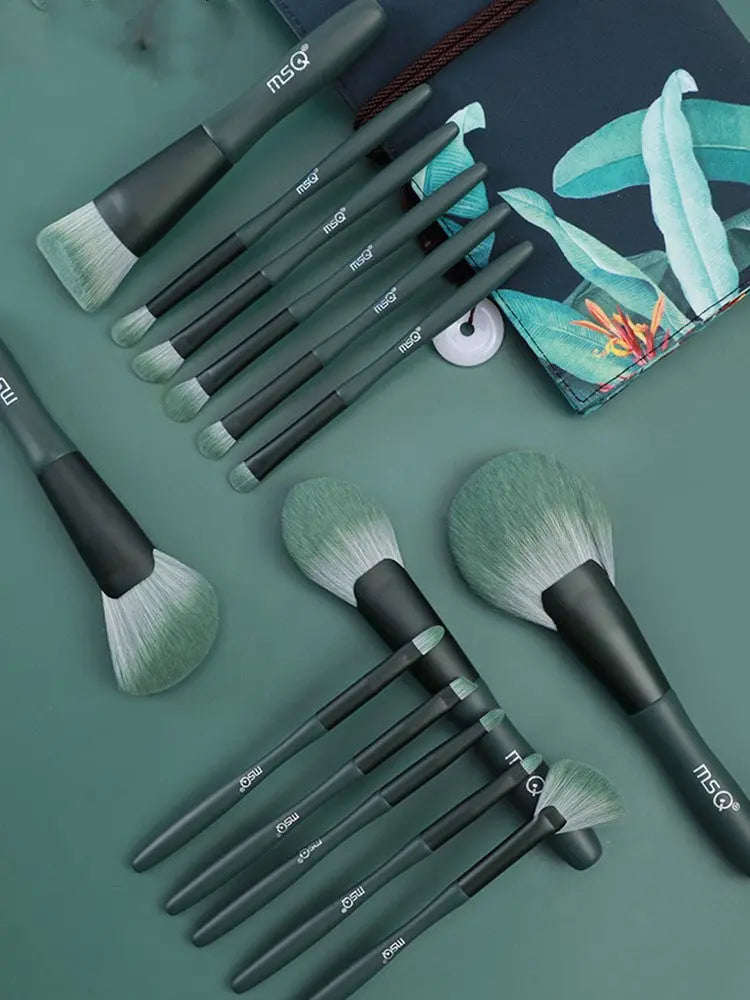 Plantain makeup brush set cj