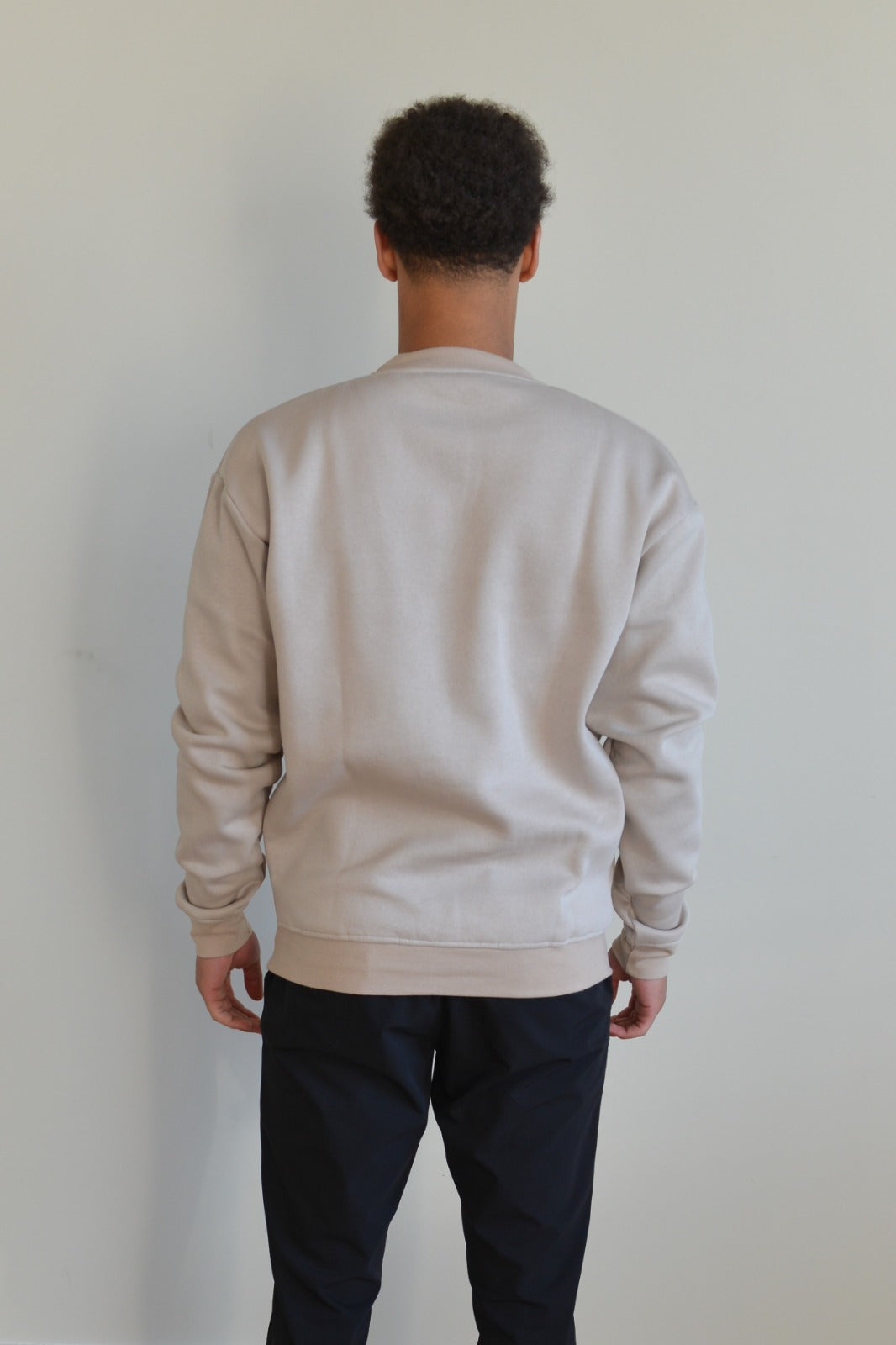The Essential Crewneck Beige
