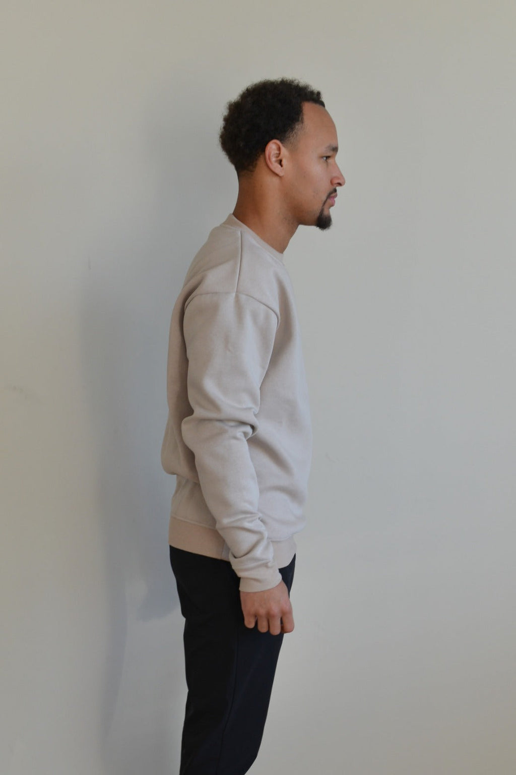 The Essential Crewneck Beige