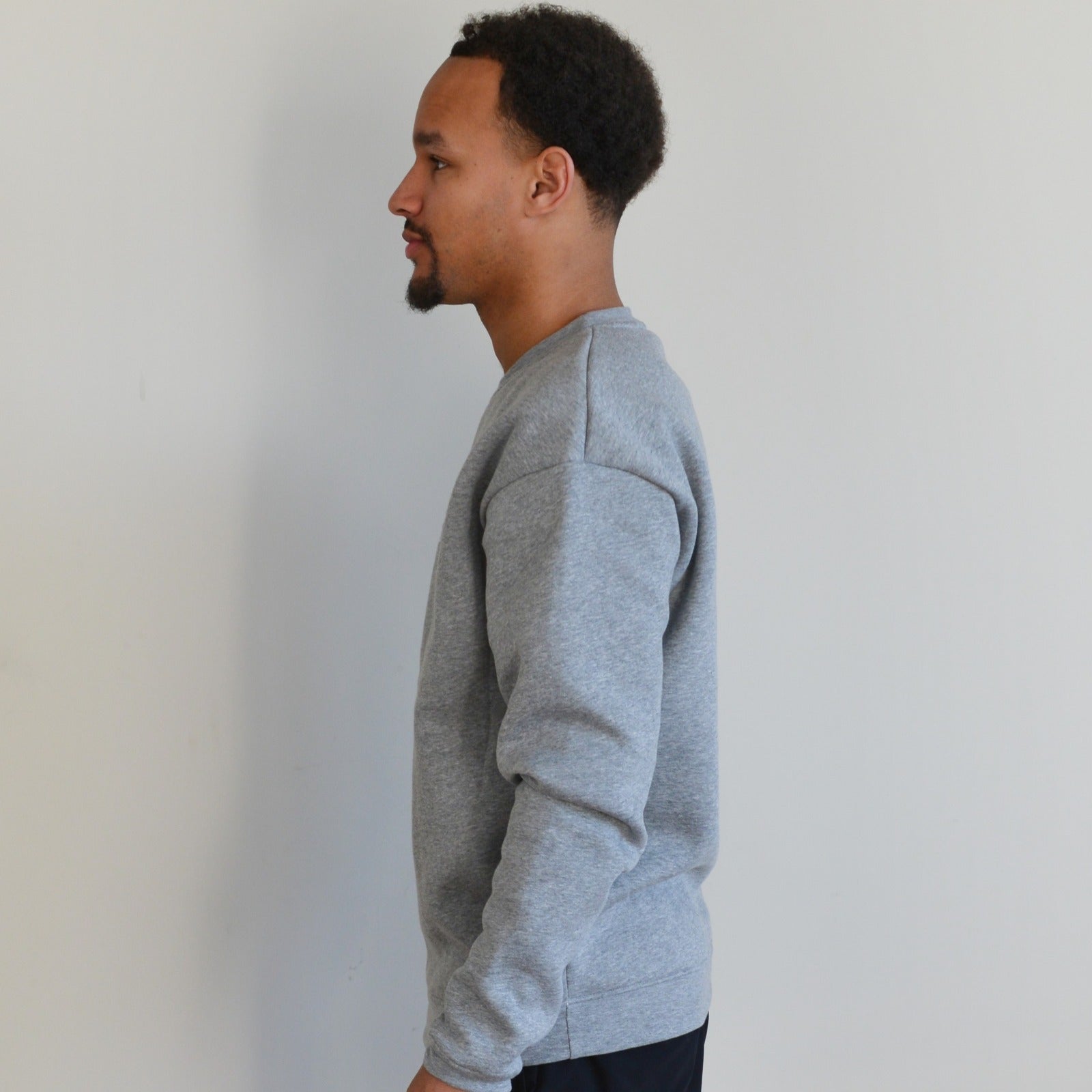 The Essential Crewneck Gray