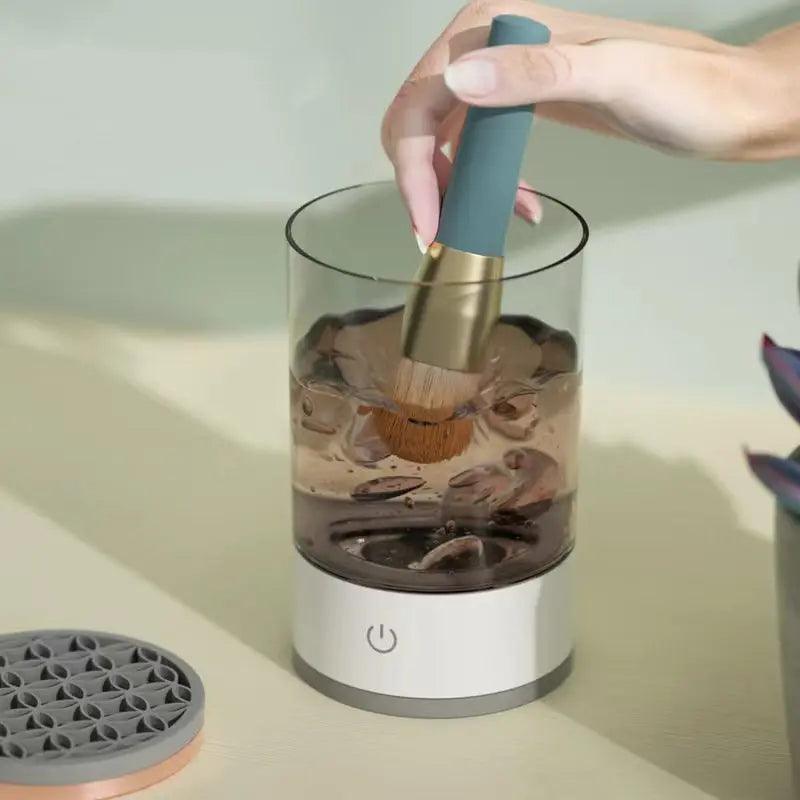 Women Eye Shadow Brush Cleaning Tool Portable Electric Makeup Brush Cleaner Machine With USB Charging Automatic Cosmetic Brush cj